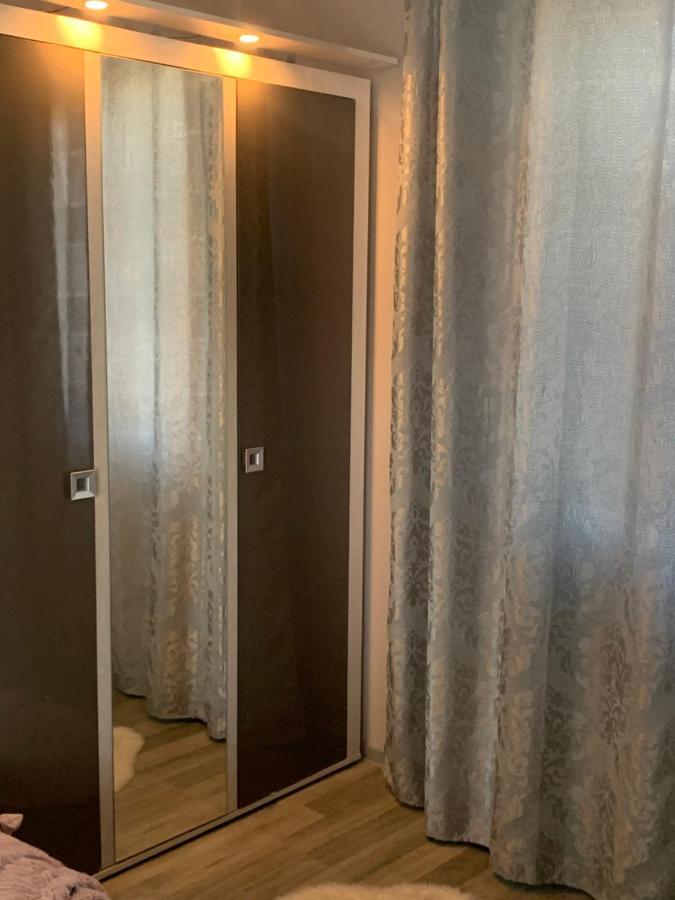 Vila Sunset Apartment Galaţi Екстериор снимка