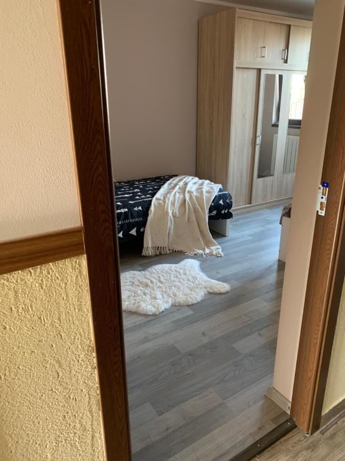 Vila Sunset Apartment Galaţi Екстериор снимка