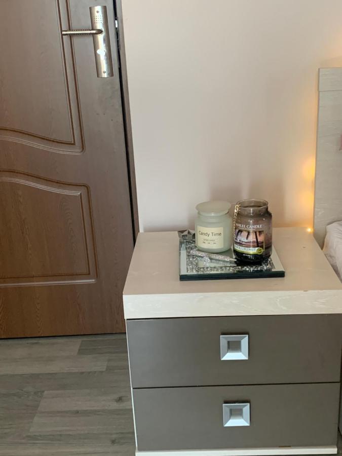 Vila Sunset Apartment Galaţi Екстериор снимка