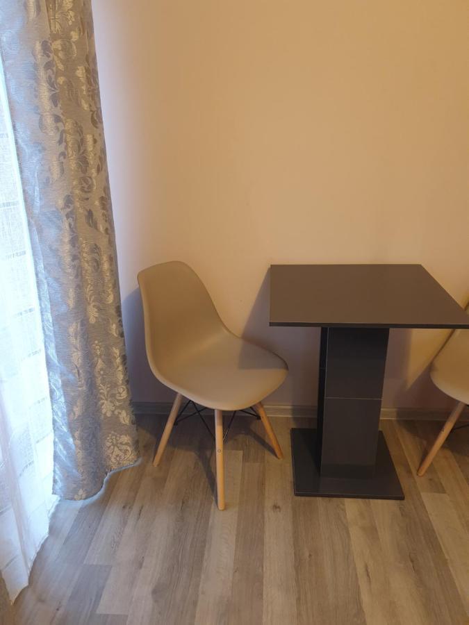 Vila Sunset Apartment Galaţi Екстериор снимка